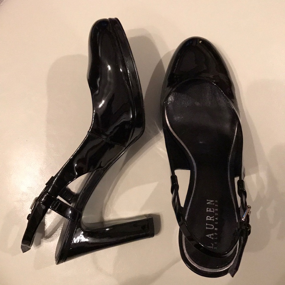 Lauren Ralph Lauren Black Patent Size 9M Heels